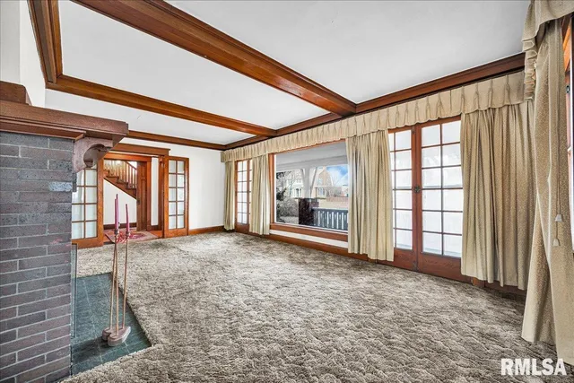 $154,900 | 914 Washington Street, Pekin, IL 61554