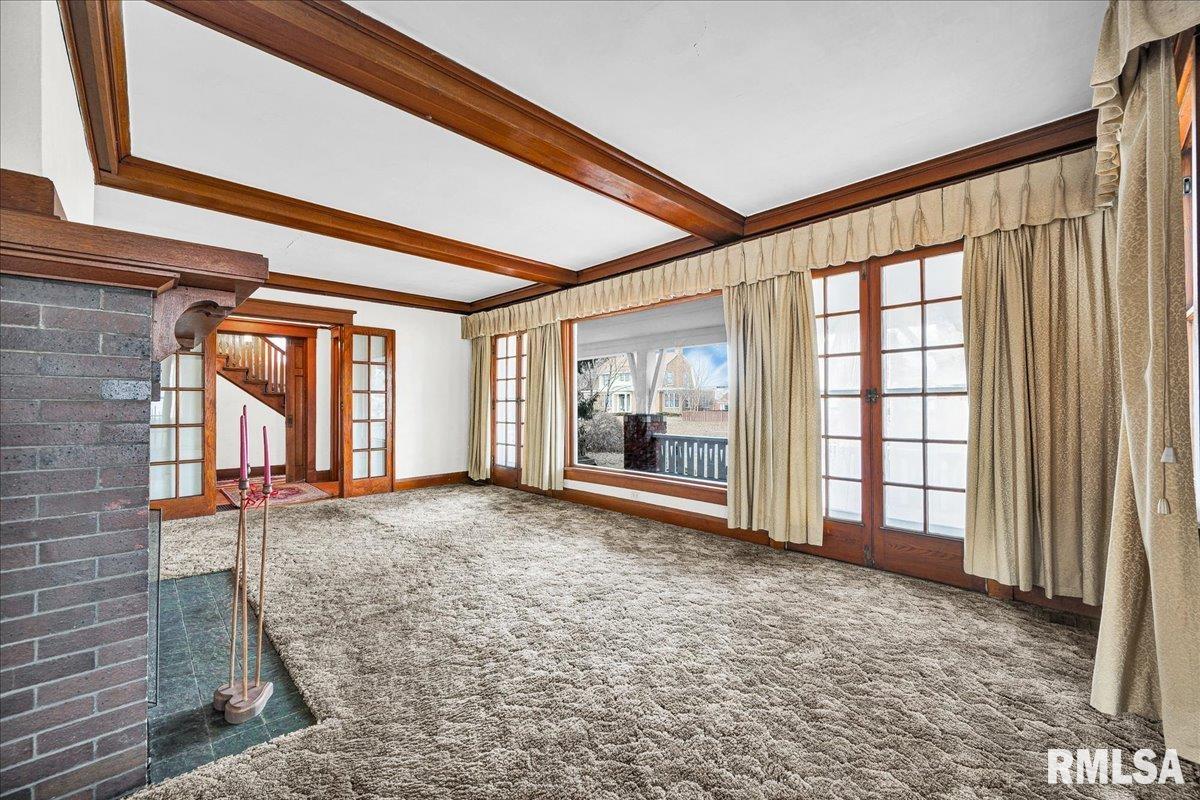 914 Washington Street Pekin, IL 61554 - Photo 8 of 44