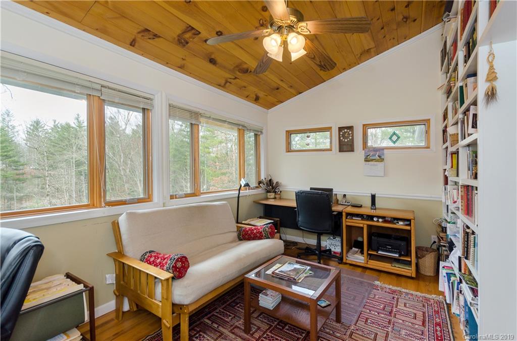 385 Racquet Club Road Asheville, NC 28803 - Photo 15 of 27