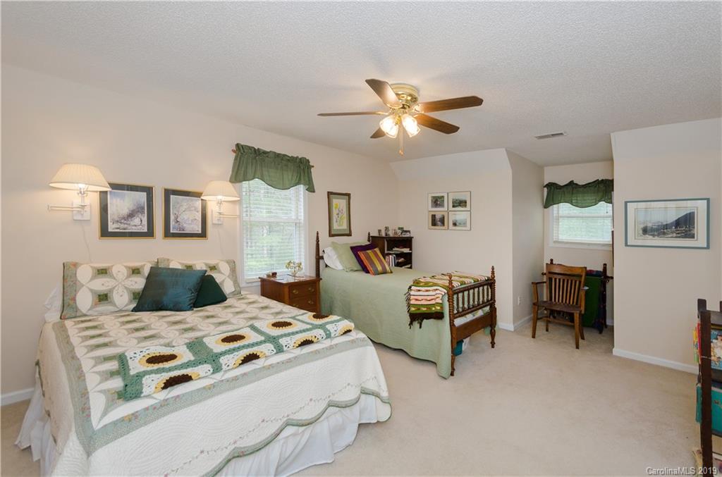 385 Racquet Club Road Asheville, NC 28803 - Photo 22 of 27