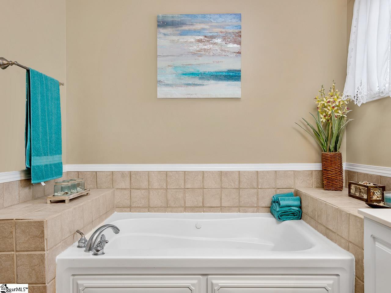 218 Abners Trail Road Greer, SC 29651 - Photo 17 of 36 Gallery Image 17