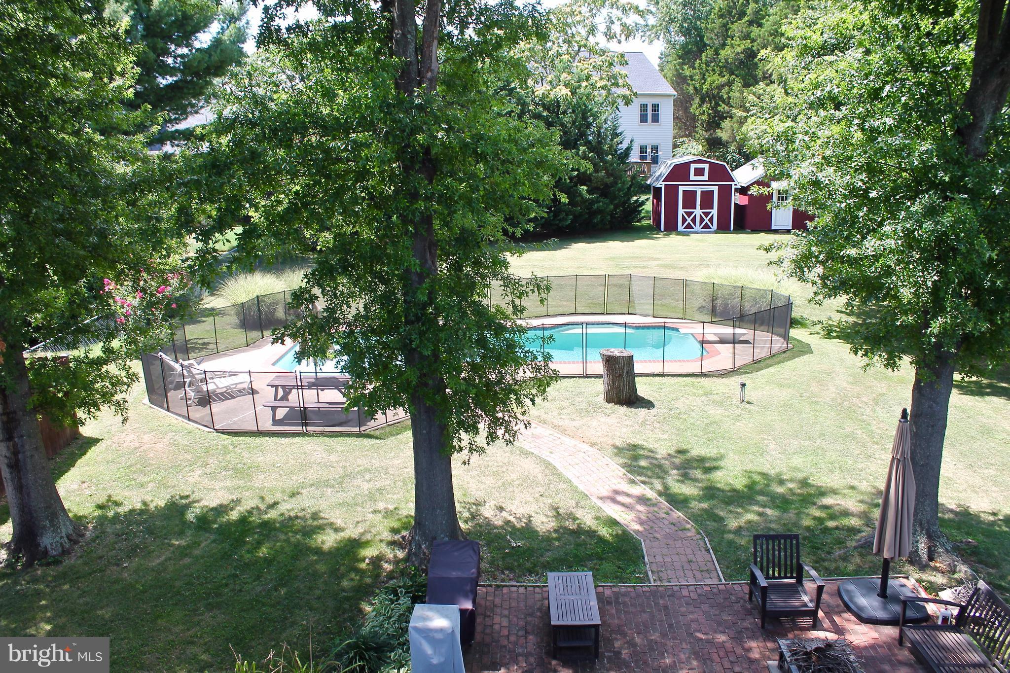 7708 Ontario Road Gainesville, VA 20155 - Photo 3 of 19 Exterior (Rear)