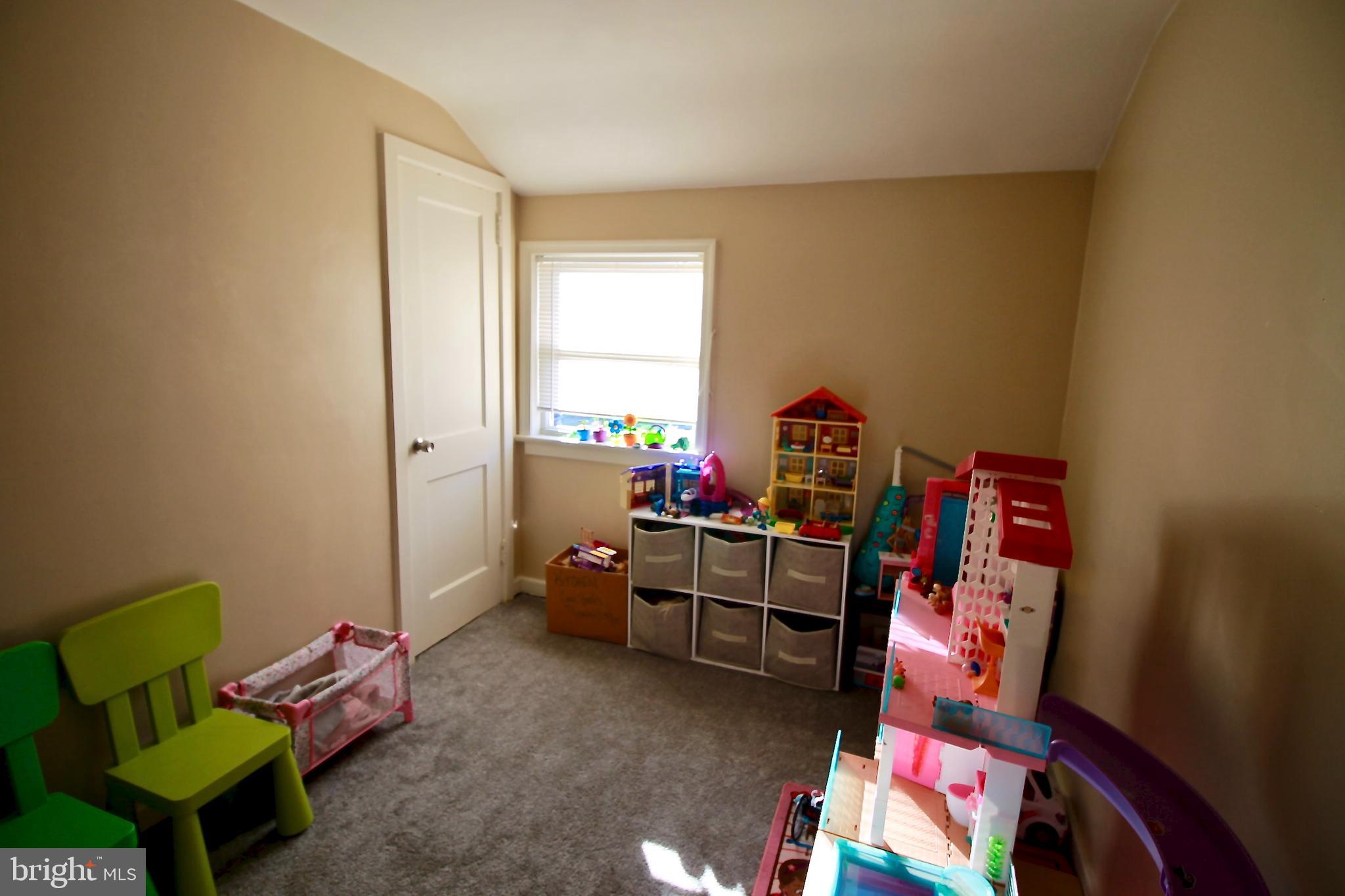 409 Hillside Road New Cumberland, PA 17070 - Photo 11 of 23 Gallery Image 11