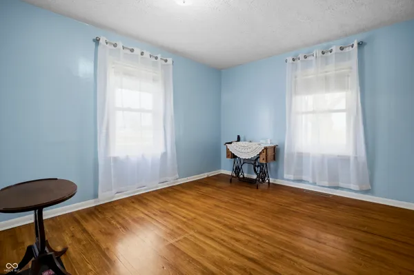 $319,900 | 3850 South 150 West, Columbus, IN 47201