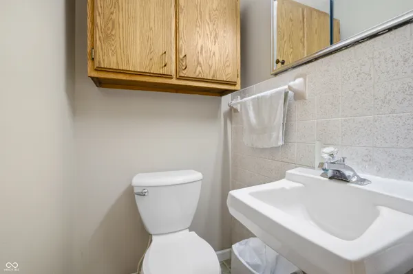 $319,900 | 3850 South 150 West, Columbus, IN 47201