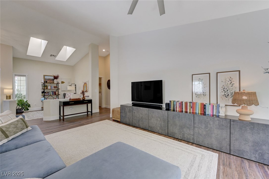 224 Misty Garden Street Henderson, NV 89012 - Photo 15 of 71 VIRTUALLY STAGED