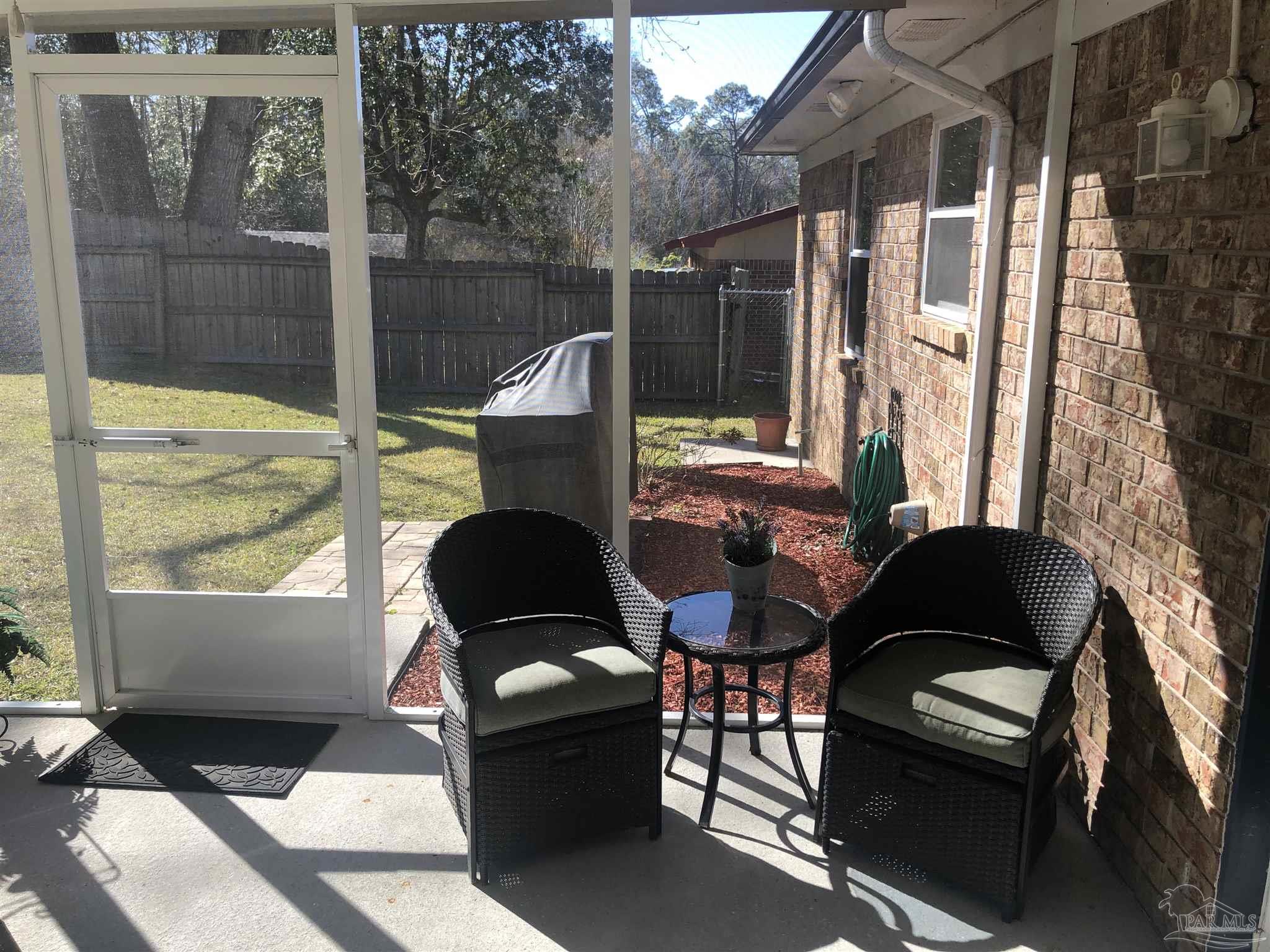 417 Ronda Street Pensacola, FL 32534 - Photo 13 of 50 Gallery Image 13