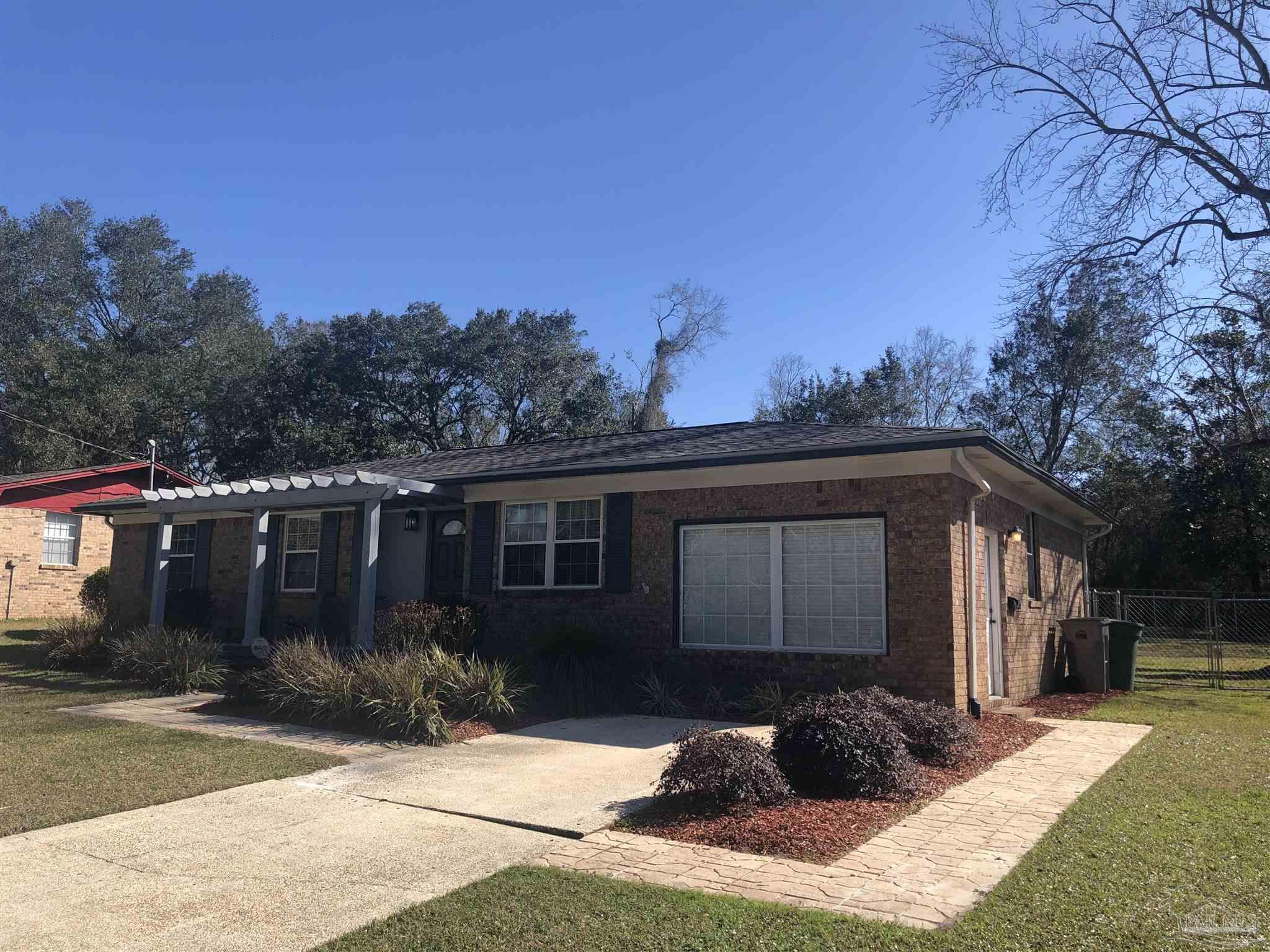 417 Ronda Street Pensacola, FL 32534 - Photo 2 of 50 Gallery Image 2