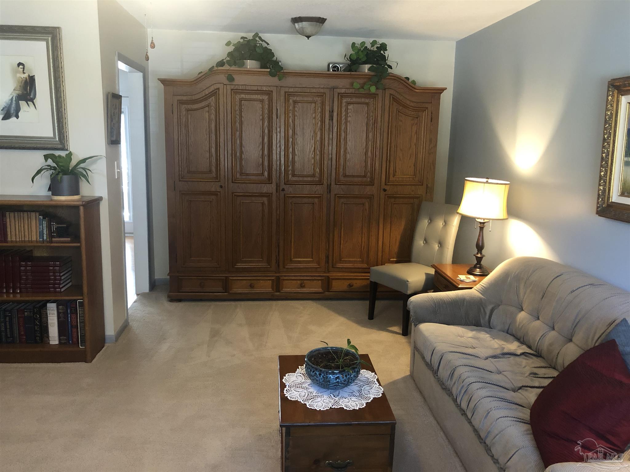 417 Ronda Street Pensacola, FL 32534 - Photo 6 of 50 Gallery Image 6