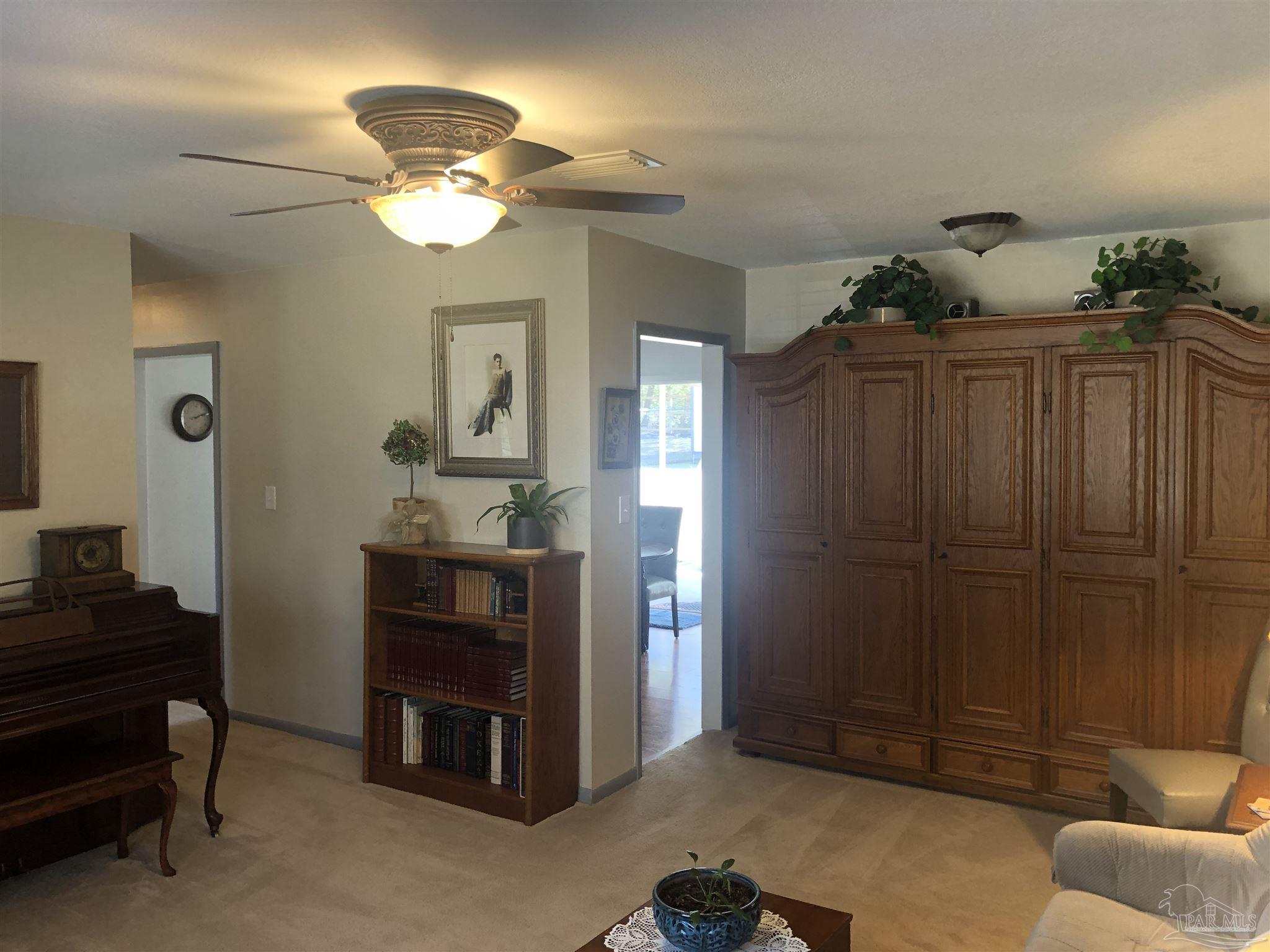 417 Ronda Street Pensacola, FL 32534 - Photo 7 of 50 Gallery Image 7