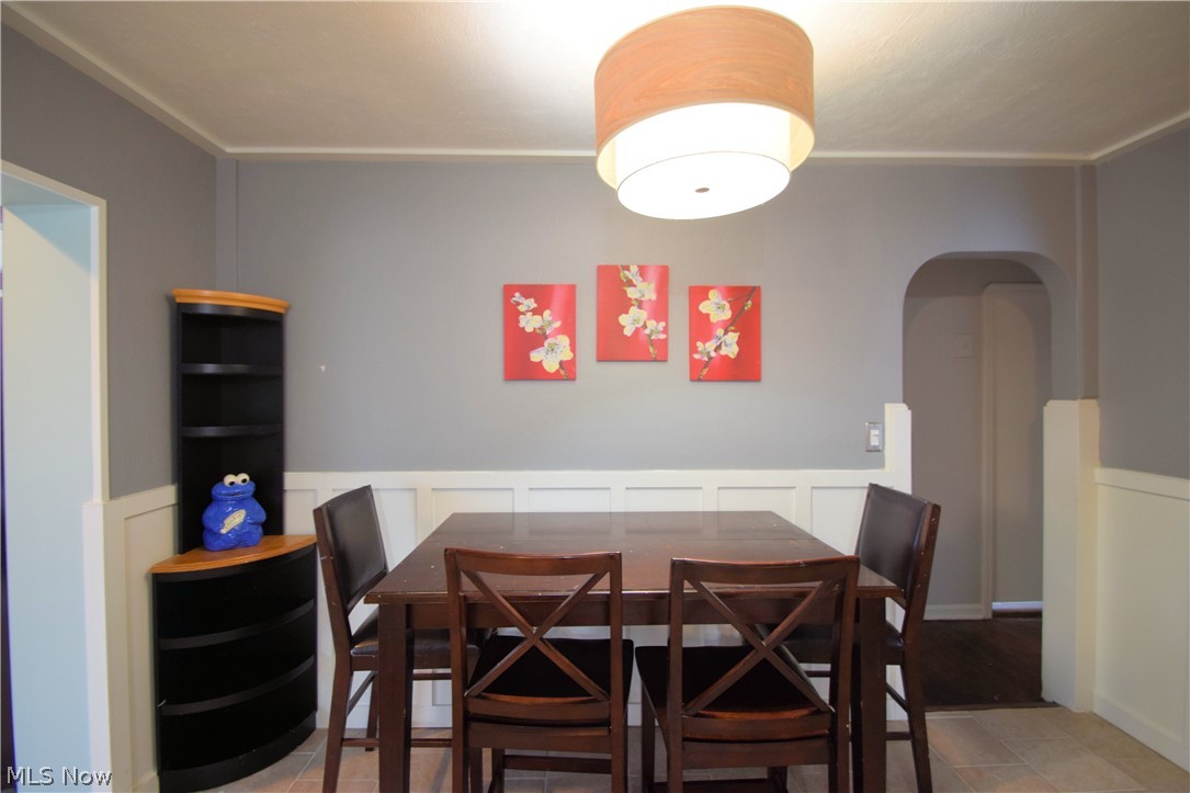 6445 Olde York Road Cleveland, OH 44130 - Photo 6 of 33 Gallery Image 6