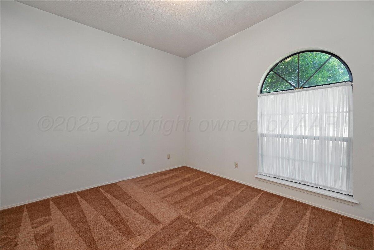 3627 Tripp Avenue Amarillo, TX 79121 - Photo 28 of 31 Bedroom 3