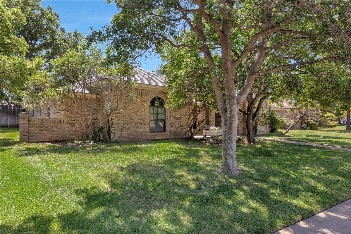 3627 Tripp Avenue Amarillo, TX 79121 - Photo 10 of 31 Front Side