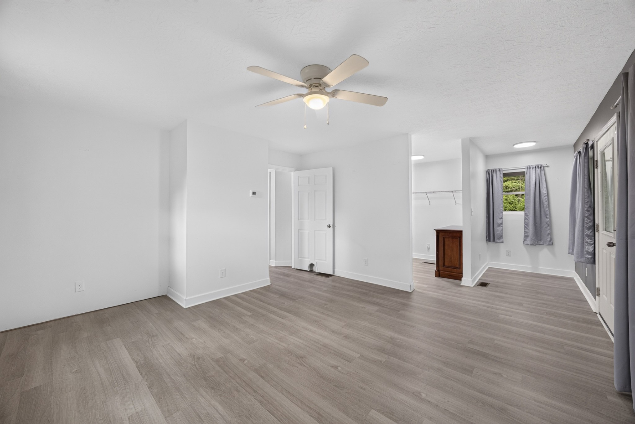 314 Smyrna Road Byrdstown, TN 38549 - Photo 10 of 36