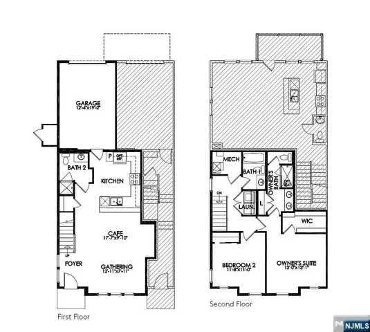 a view of a fountain in front of the house