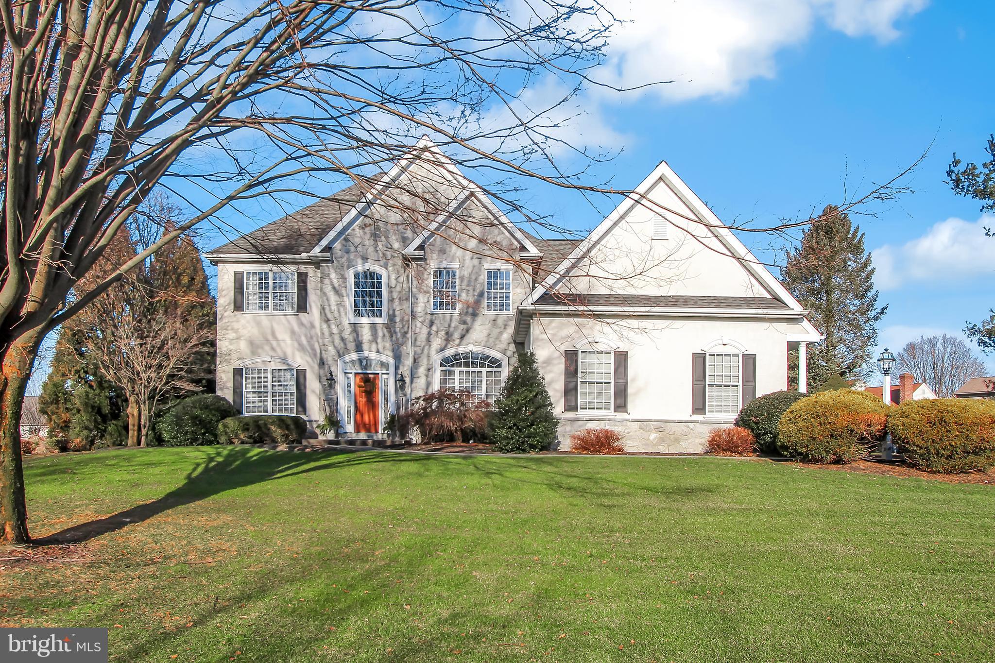 353 North Farm Drive Lititz, PA 17543 - Photo 3 of 55