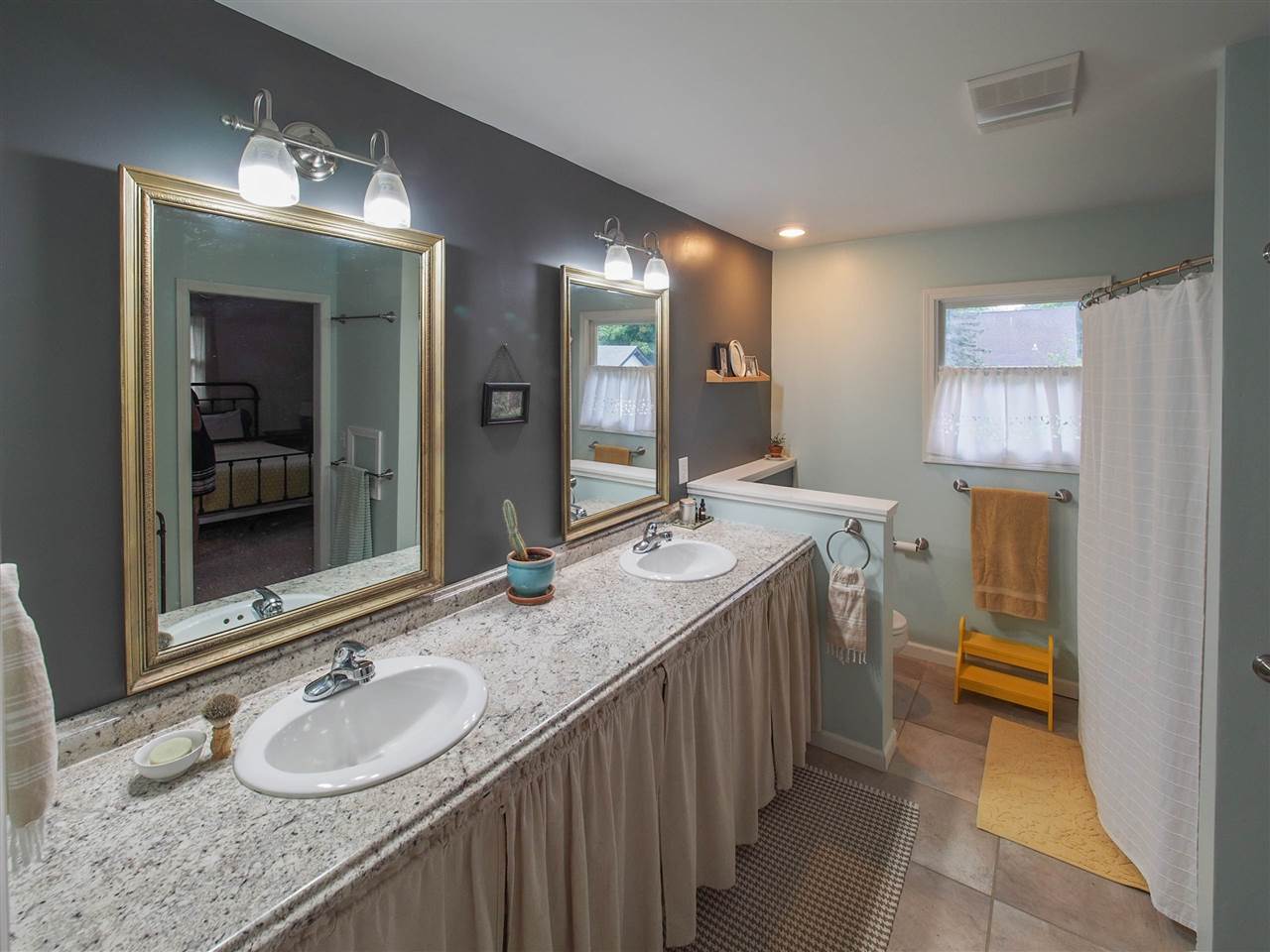 5755 Vinton Road Williamsburg, MI 49690 - Photo 11 of 18 1852425-13.JPG