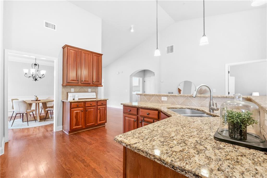 2385 Callaway Court Cumming, GA 30041 - Photo 14 of 40