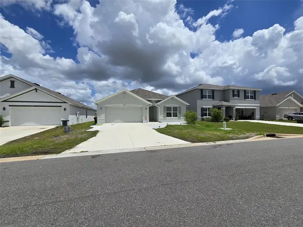 $2,500 | 4703 Southwest 85th Place, Ocala, FL 34476