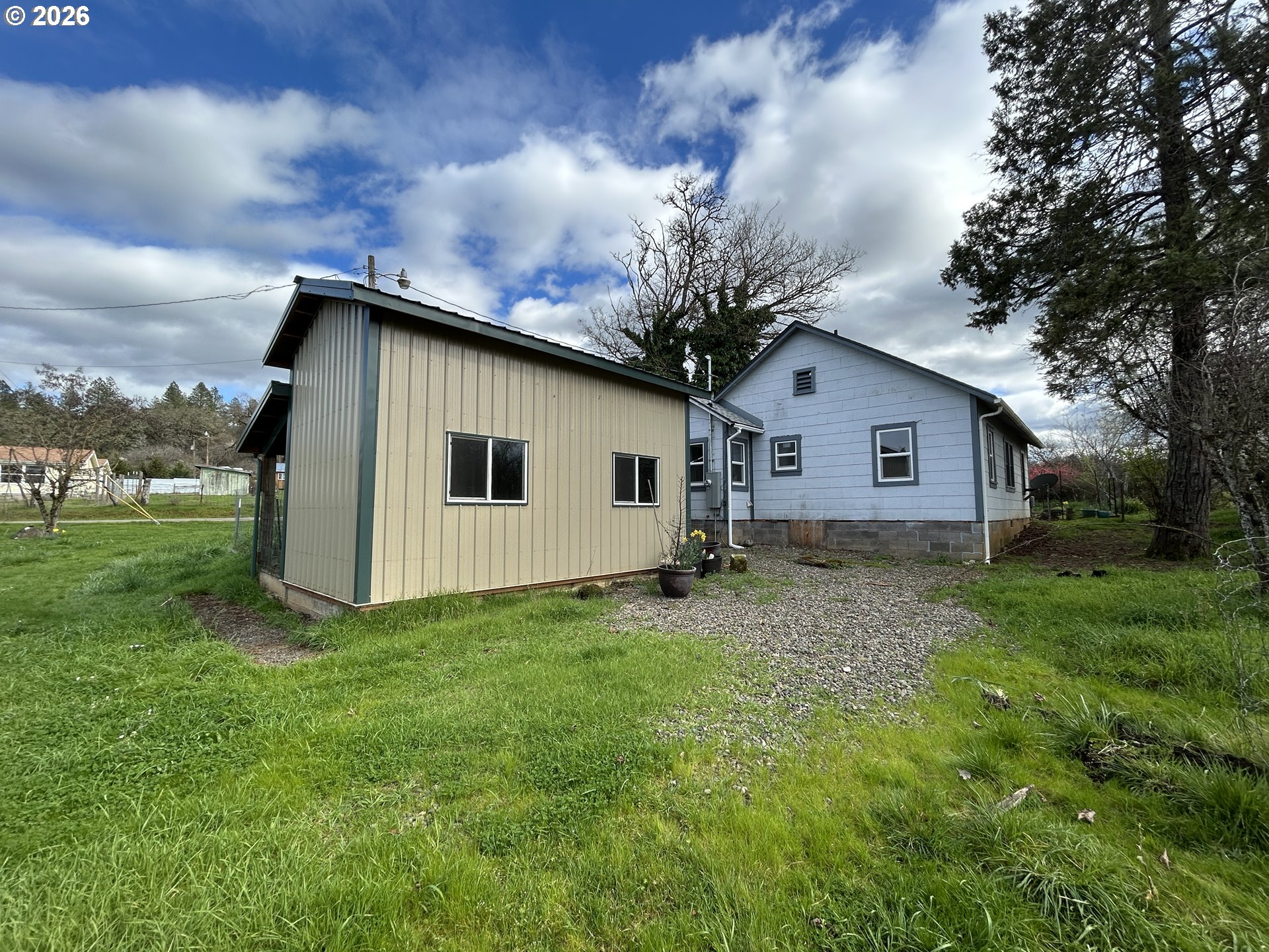 1764 Old Town Loop Road Oakland, OR 97462 - Photo 7 of 25 Gallery Image 7