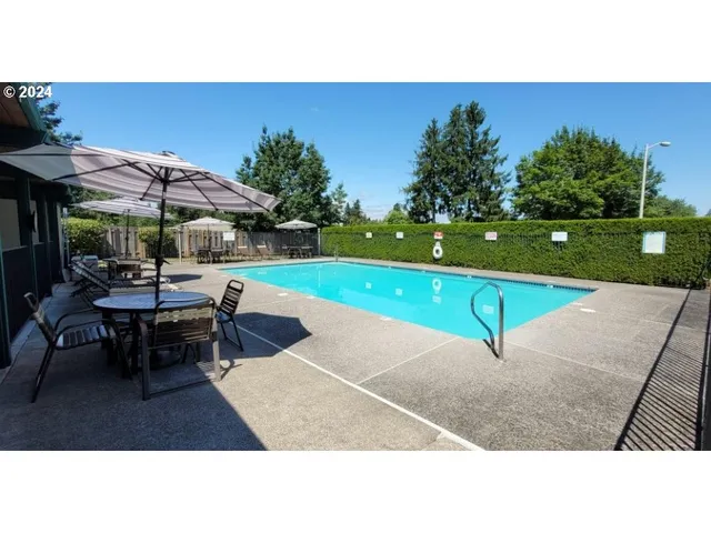 $79,900 | 21100 Northeast Sandy Boulevard, Unit 114, Fairview, OR 97024