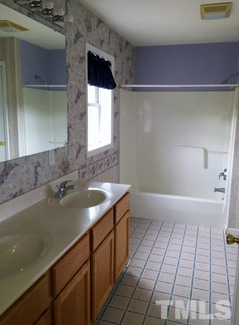 95 Weldon Goodwin Road Henderson, NC 27537 - Photo 9 of 12 Gallery Image 9