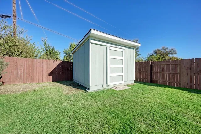 $399,900 | 125 Wagon Spoke Way, Liberty Hill, TX 78642