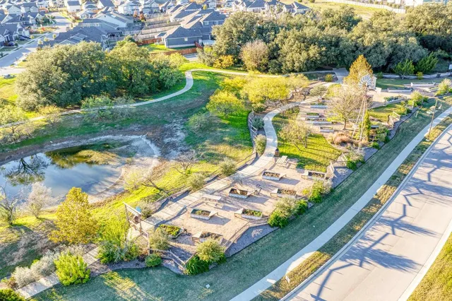 $399,900 | 125 Wagon Spoke Way, Liberty Hill, TX 78642