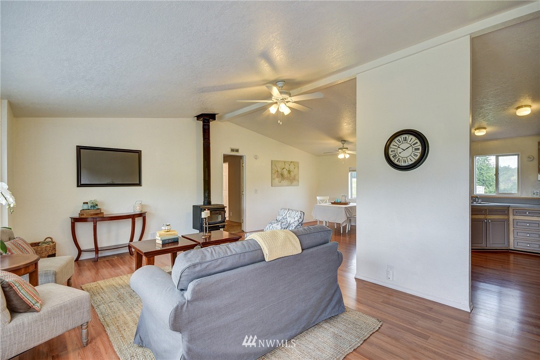 1294 Crosby Road Oak Harbor, WA 98277 - Photo 3 of 25 Gallery Image 3