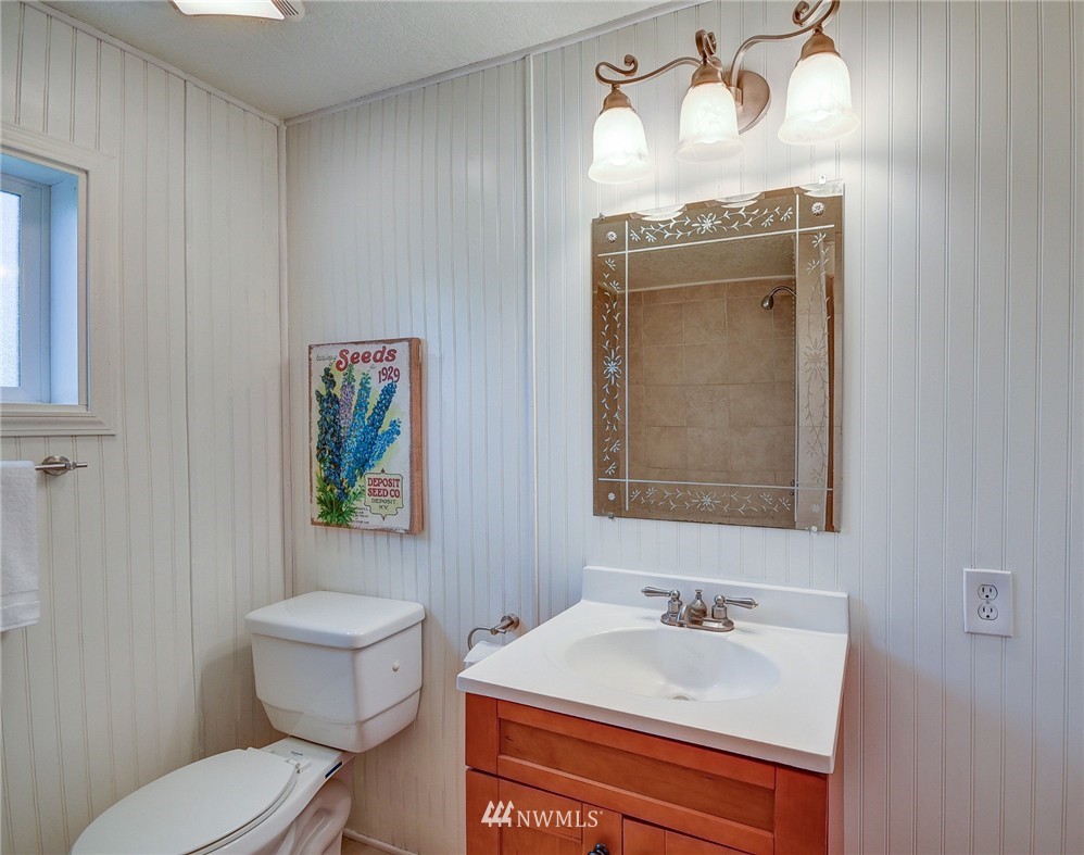 1294 Crosby Road Oak Harbor, WA 98277 - Photo 10 of 25 Gallery Image 10