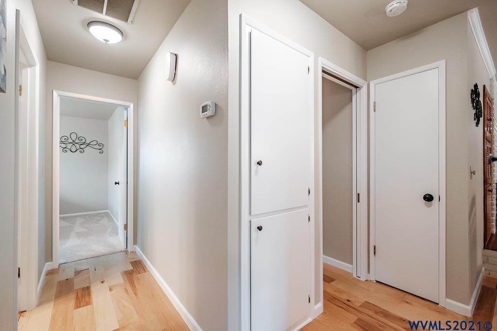 1137 26th Avenue Southwest Albany, OR 97321 - Photo 27 of 35