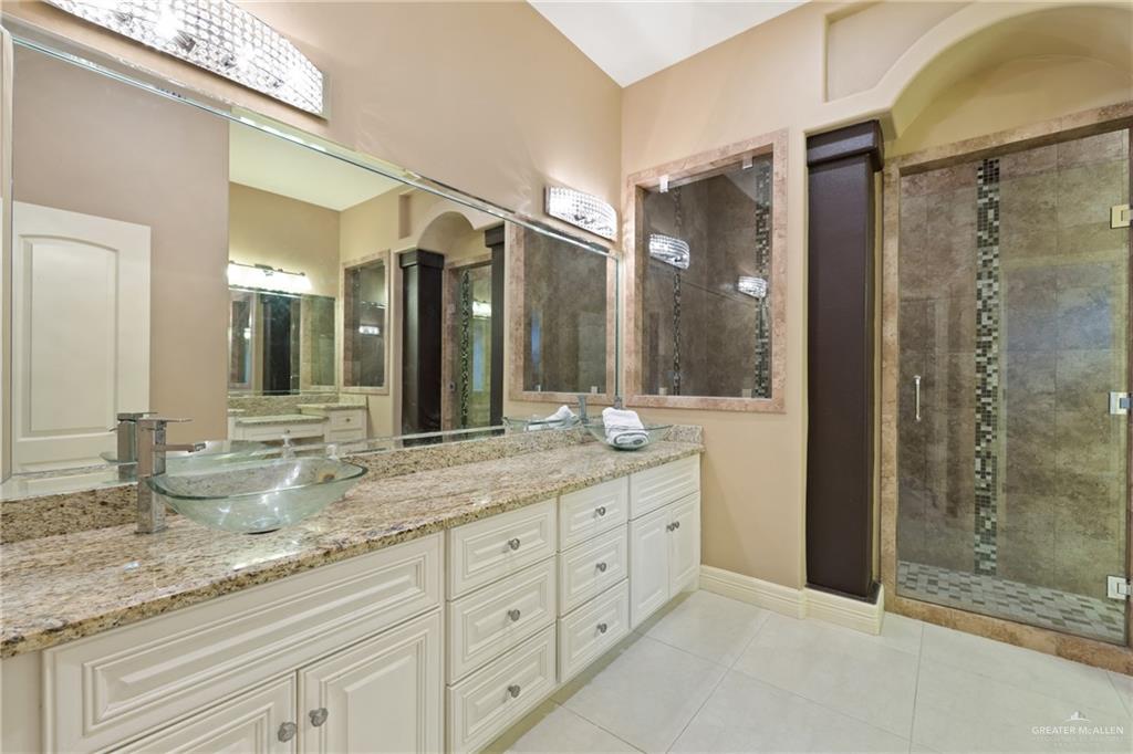 4511 East Curve Road Edinburg, TX 78542 - Photo 10 of 29