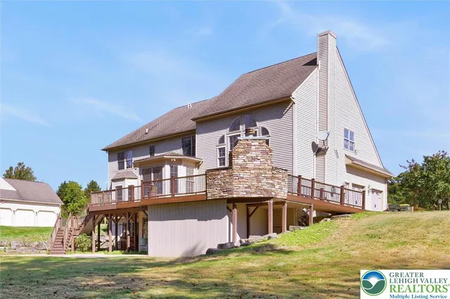 $875,000 | 6718 Overlook Court, Allentown, PA 18106