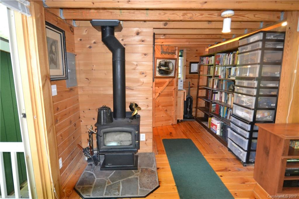 25 Rocky Knob Road Fairview, NC 28730 - Photo 14 of 24 Gallery Image 14