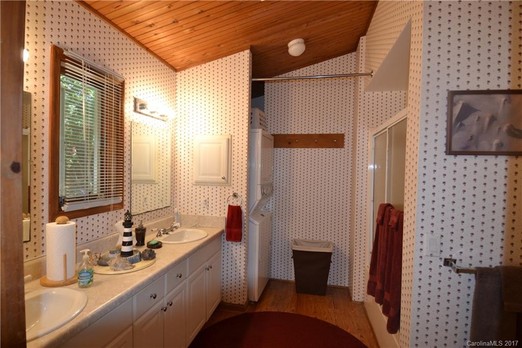 25 Rocky Knob Road Fairview, NC 28730 - Photo 15 of 24 Gallery Image 15