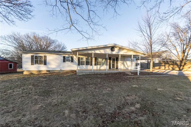 $157,500 | 33 Civey Boulevard, Bixby, MO 65439