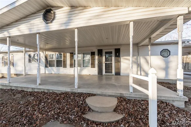 $157,500 | 33 Civey Boulevard, Bixby, MO 65439