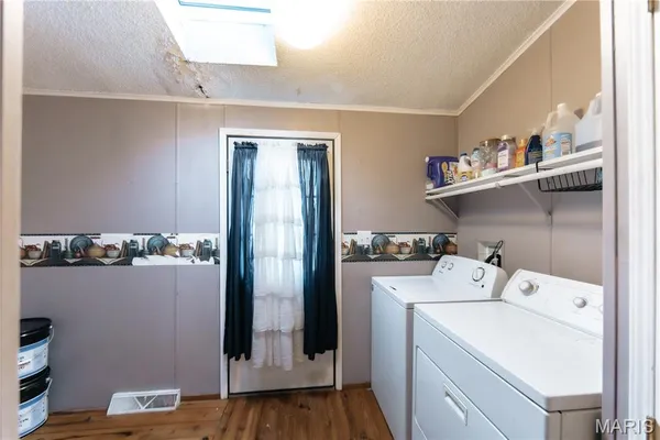 $157,500 | 33 Civey Boulevard, Bixby, MO 65439