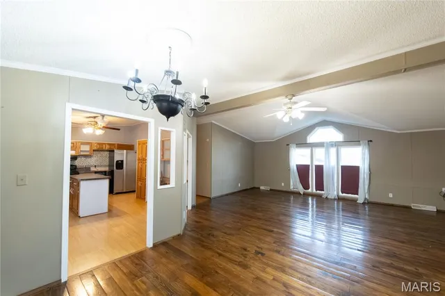 $157,500 | 33 Civey Boulevard, Bixby, MO 65439