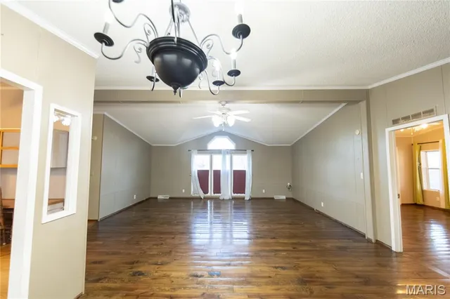 $157,500 | 33 Civey Boulevard, Bixby, MO 65439