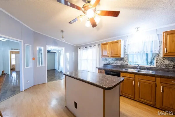 $157,500 | 33 Civey Boulevard, Bixby, MO 65439