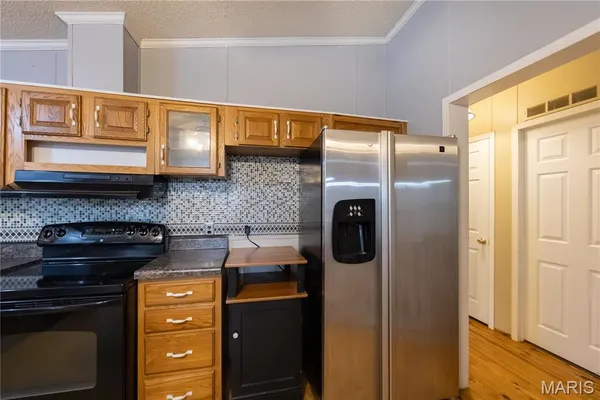 $157,500 | 33 Civey Boulevard, Bixby, MO 65439