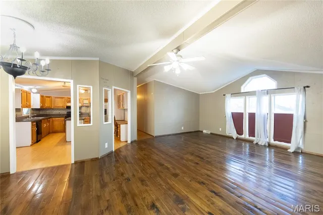 $157,500 | 33 Civey Boulevard, Bixby, MO 65439