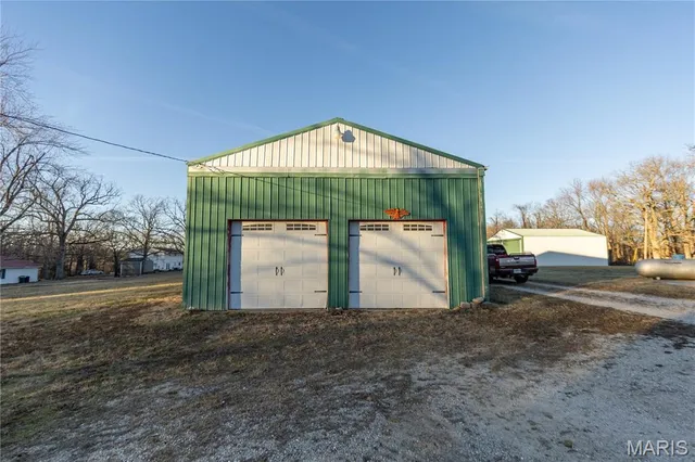 $157,500 | 33 Civey Boulevard, Bixby, MO 65439