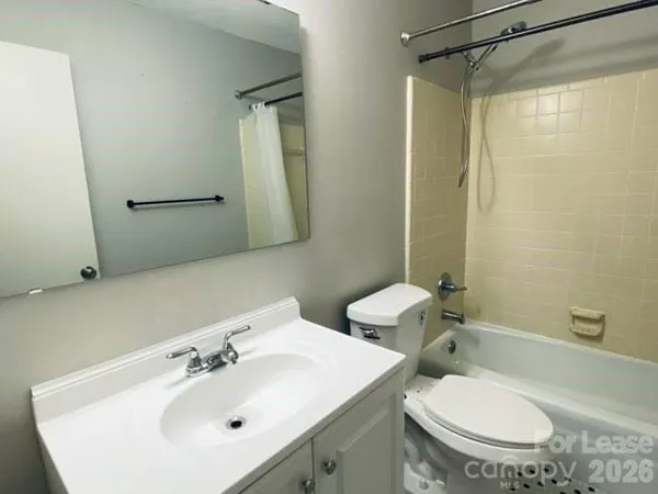 $1,075 | 4657 Old Lantern Way, Charlotte, NC 28212