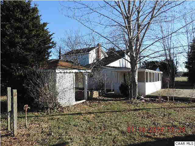 669 Lawyers Road Red House, VA 23963 - Photo 3 of 24 a front view of a house with garden