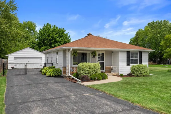 $264,900 | 1438 Johnson Avenue, Caledonia, WI 53402