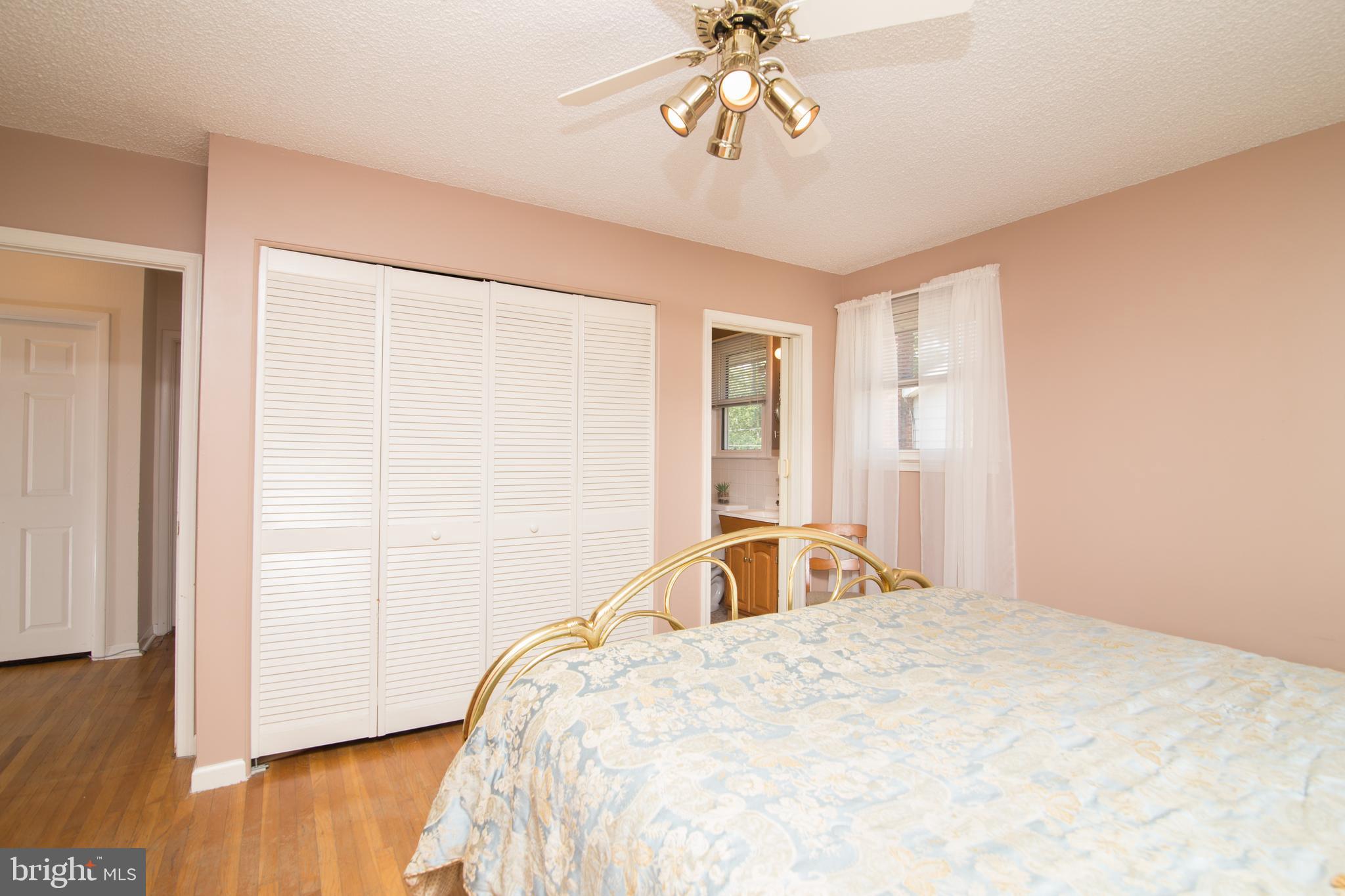 806 Edgemoor Road Cherry Hill, NJ 08034 - Photo 22 of 46 Master Bedroom