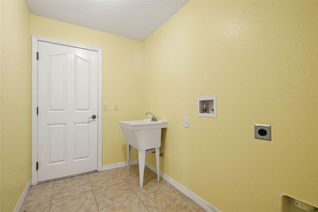 5363 Pierpoint Avenue Spring Hill, FL 34608 - Photo 28 of 38