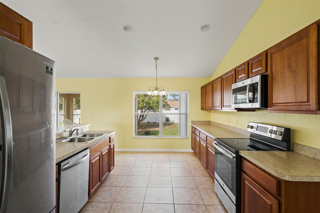 5363 Pierpoint Avenue Spring Hill, FL 34608 - Photo 8 of 38